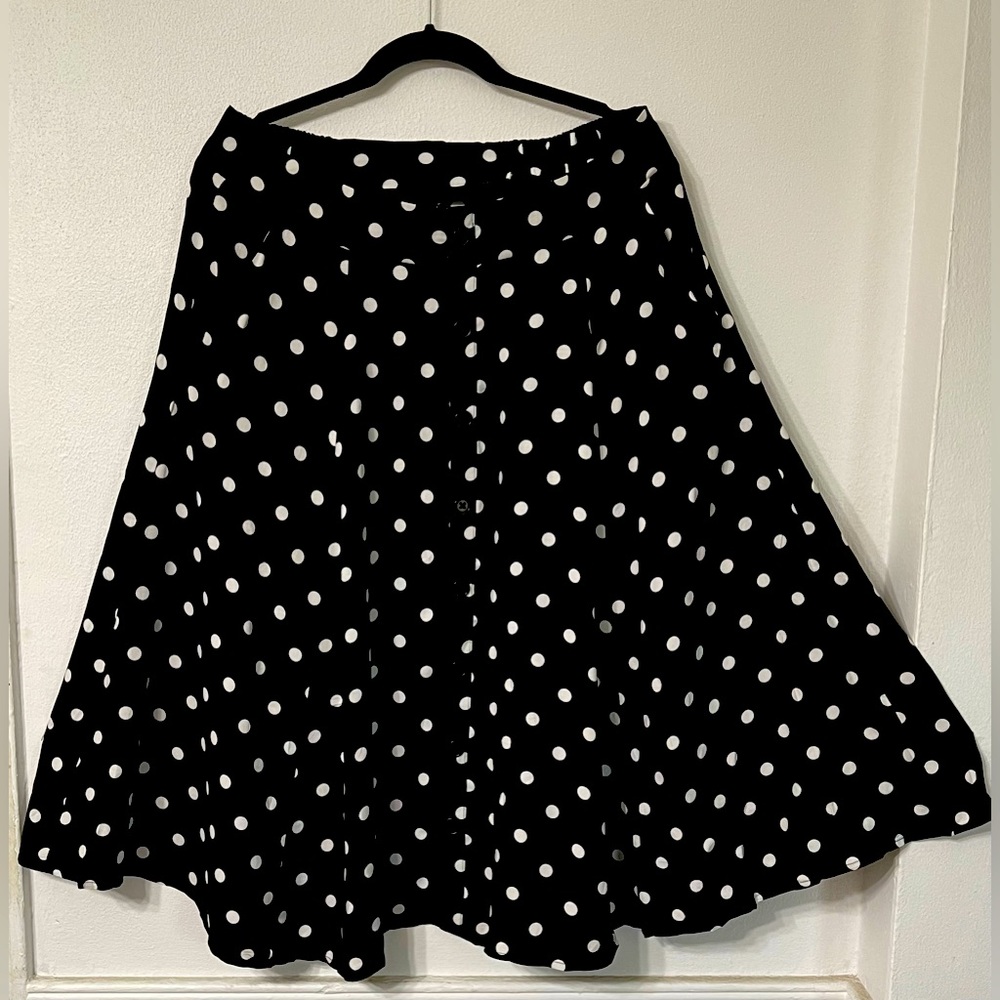 TORRID MIDI CHALLIS BUTTON-FRONT SKIRT SIZE 0